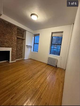 Listing photo 1 of 5