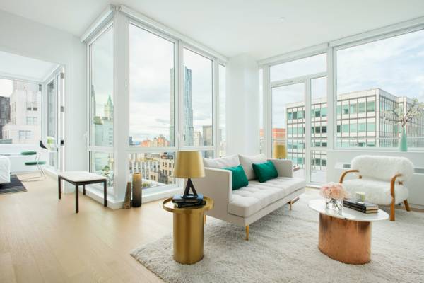 Listing photo 1 of 5