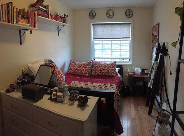 Listing photo 1 of 5