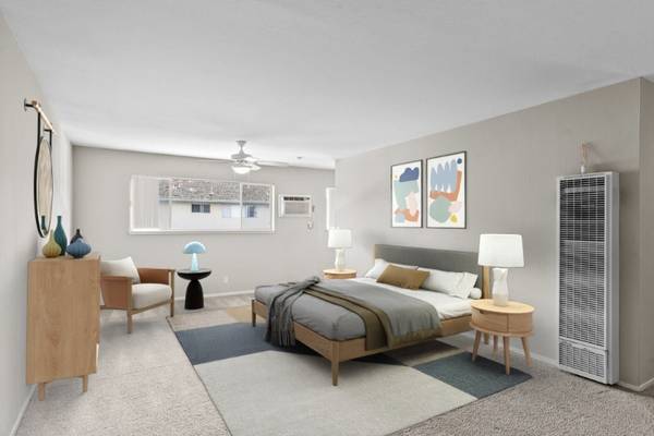 Listing photo 1 of 5