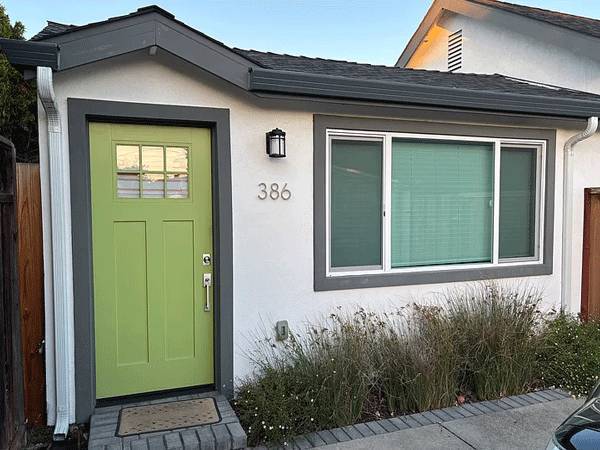Listing photo 1 of 5