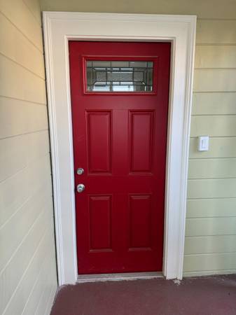 Listing photo 1 of 5