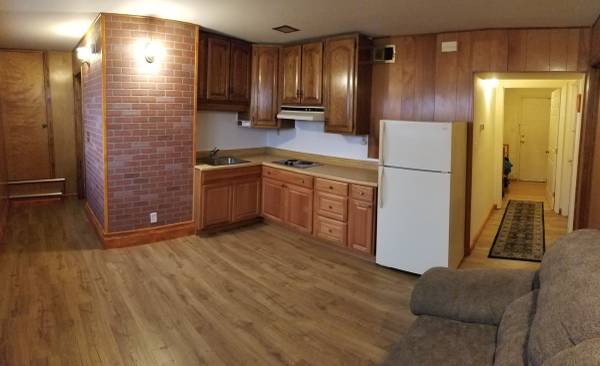 Listing photo 1 of 5