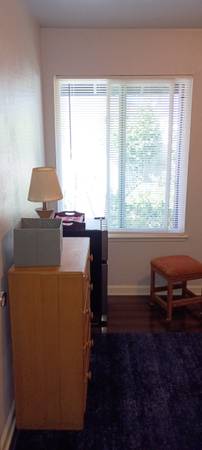 Listing photo 1 of 3