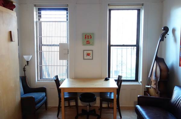 Listing photo 1 of 5