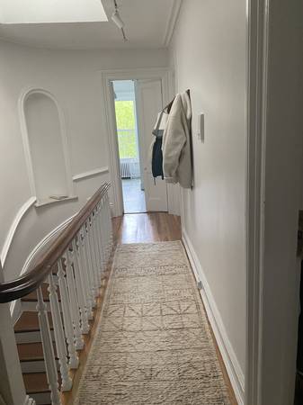 Listing photo 1 of 7