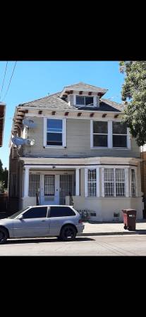 Listing photo 1 of 5