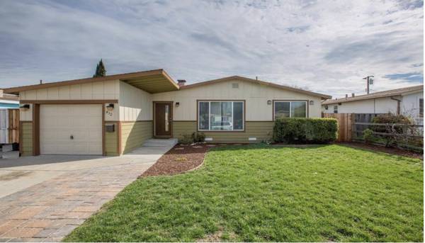 Listing photo 1 of 5