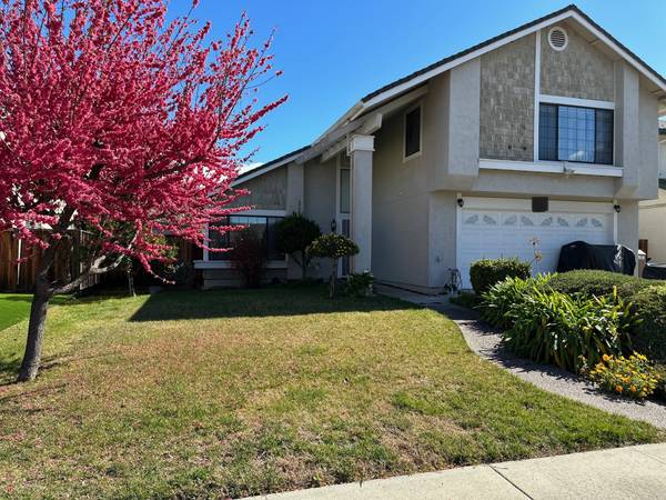 Listing photo 1 of 5