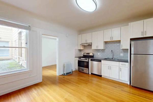 Listing photo 1 of 5