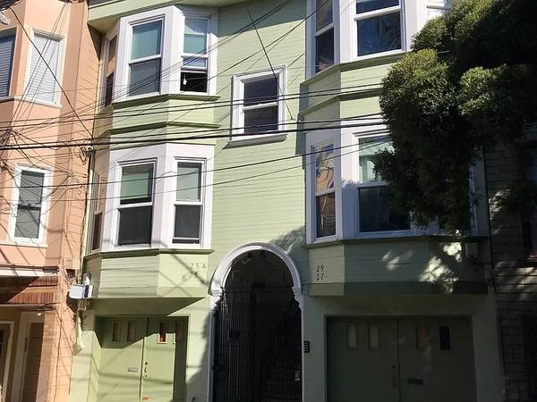 Listing photo 1 of 5