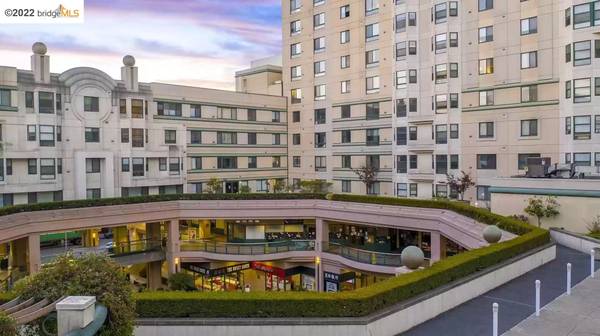 Listing photo 1 of 5