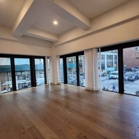 Listing photo 1 of 5