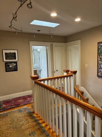 Listing photo 1 of 5