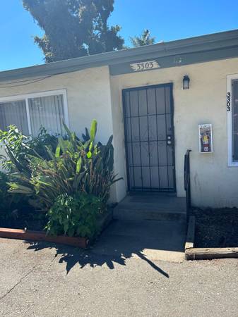 Listing photo 1 of 5