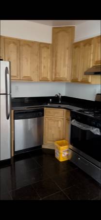 Listing photo 1 of 5