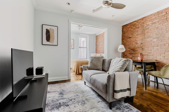 Listing photo 1 of 25