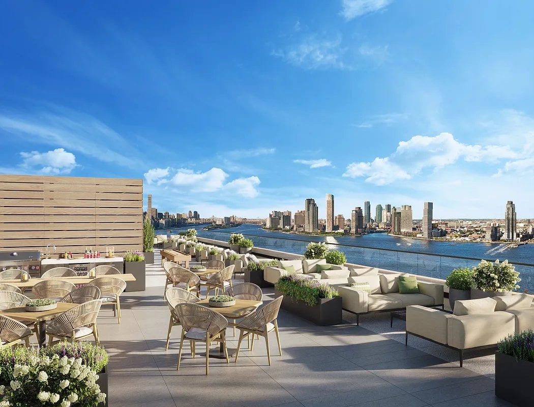 Listing photo 1 of 15