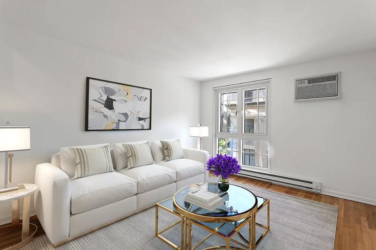 Listing photo 1 of 5