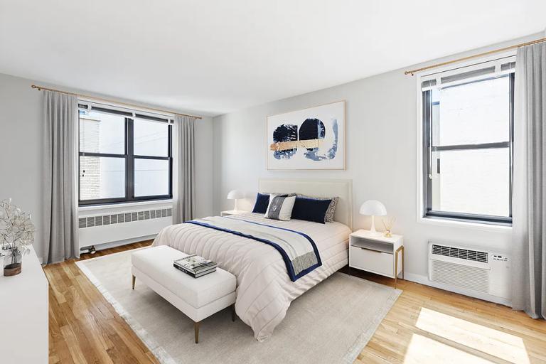 Listing photo 1 of 10