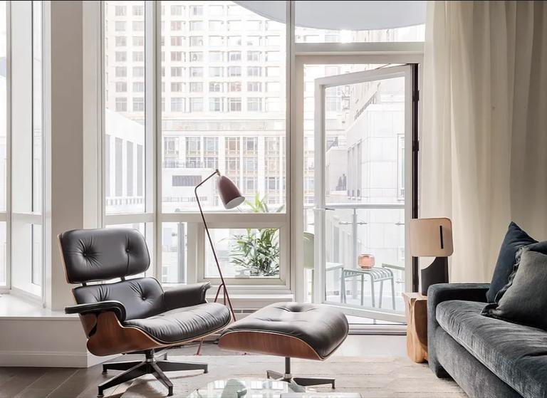 Listing photo 1 of 12