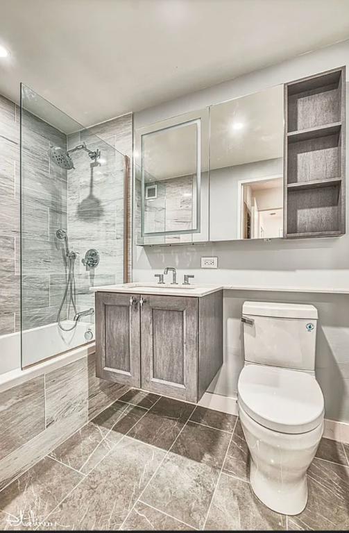 Listing photo 1 of 7