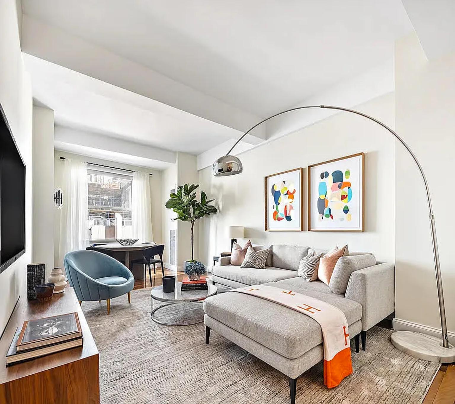 Listing photo 1 of 6