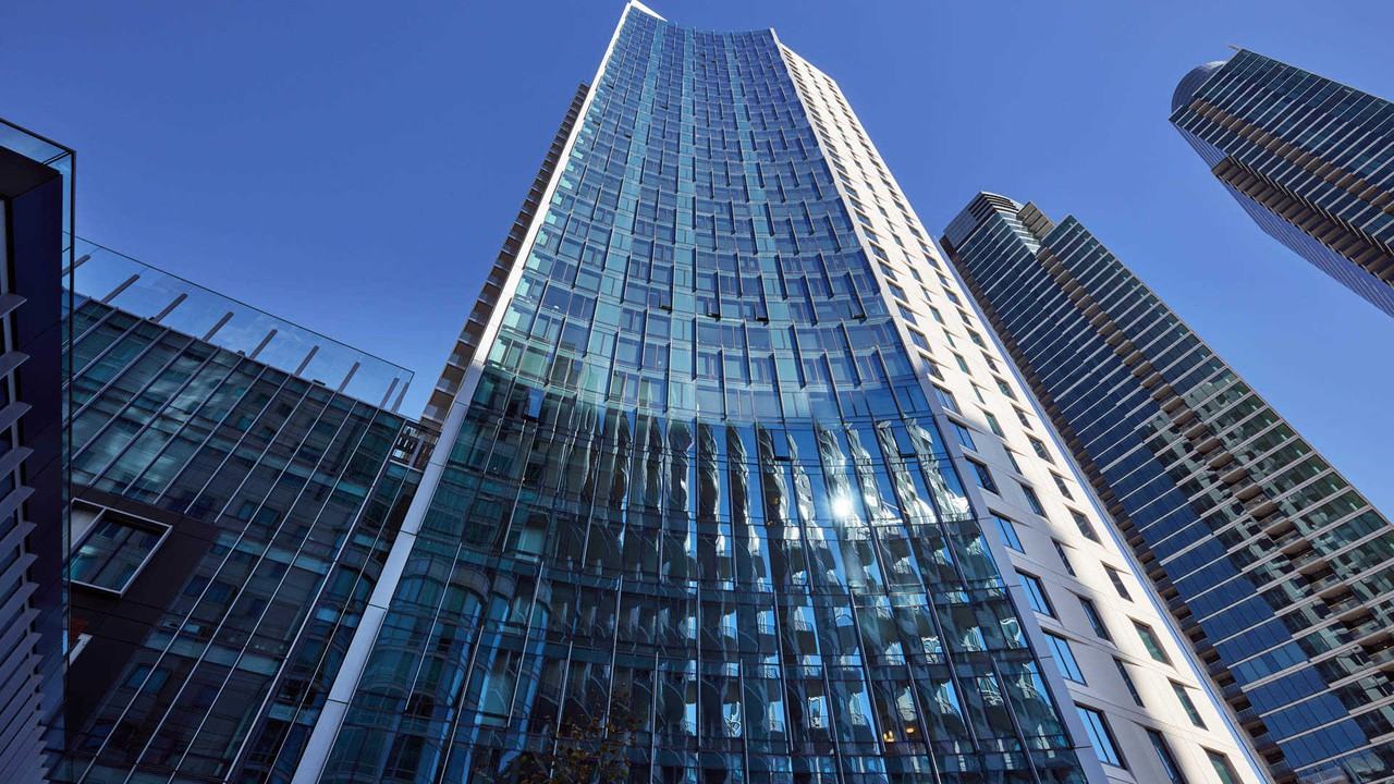 Listing photo 1 of 5