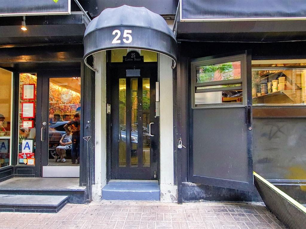 Listing photo 1 of 5