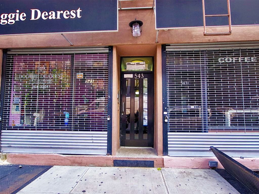 Listing photo 1 of 5