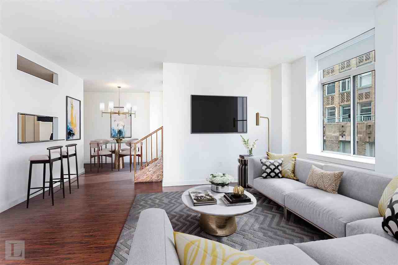 Listing photo 1 of 5