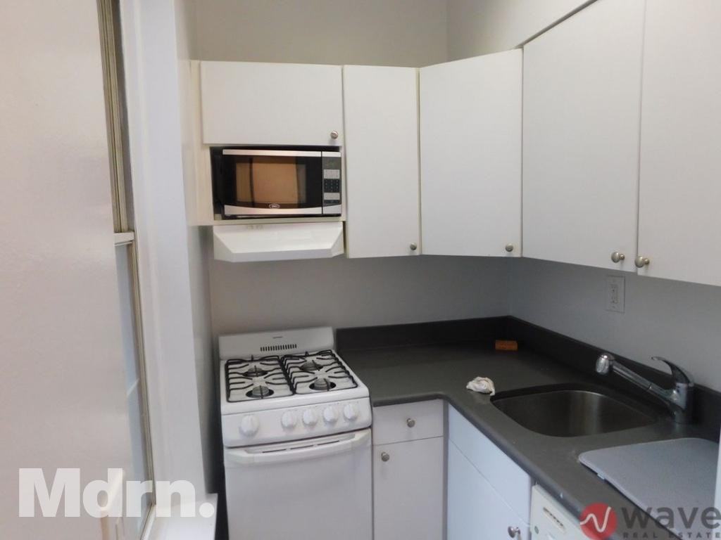 Listing photo 1 of 3