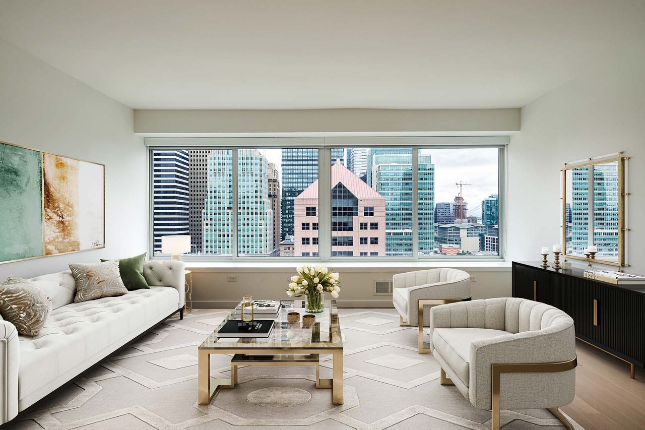 Listing photo 1 of 5