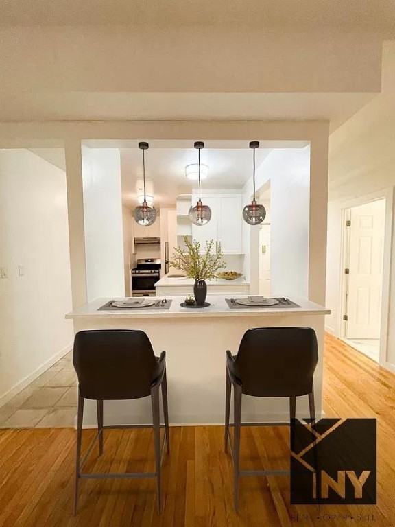 Listing photo 1 of 5