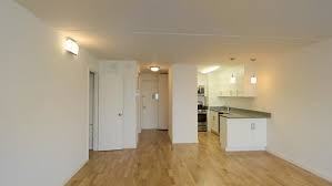 Listing photo 1 of 3