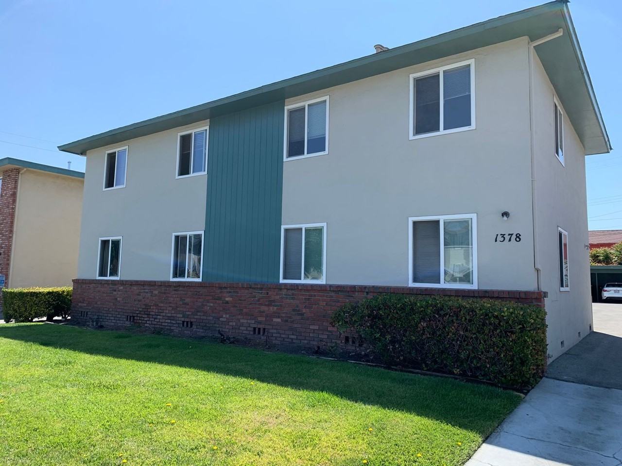Listing photo 1 of 5