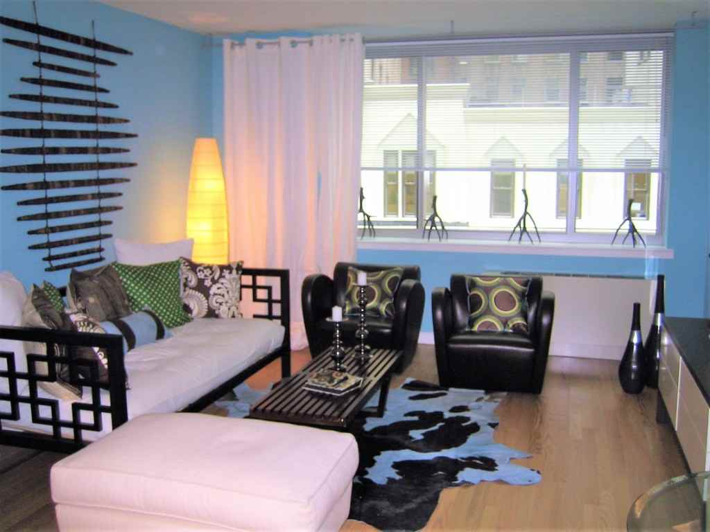 Listing photo 1 of 5