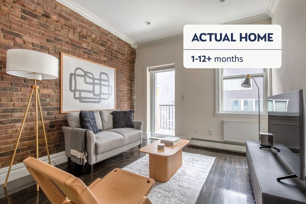 Listing photo 1 of 5