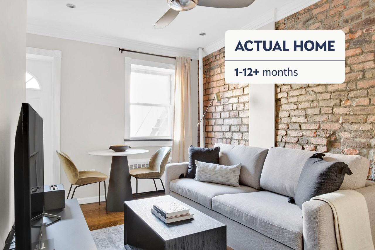 Listing photo 1 of 5