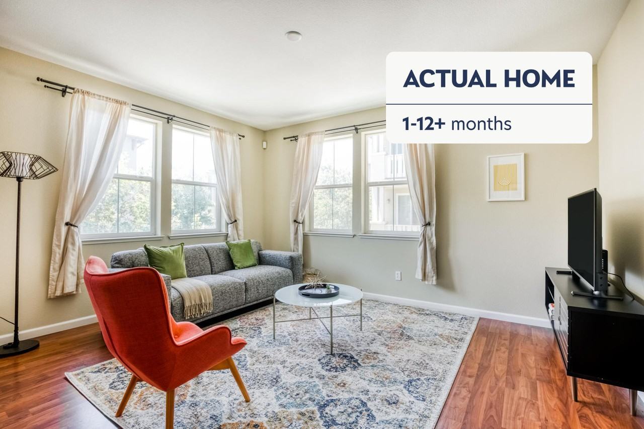 Listing photo 1 of 5