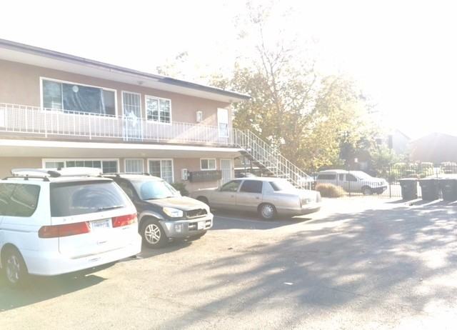 Listing photo 1 of 5