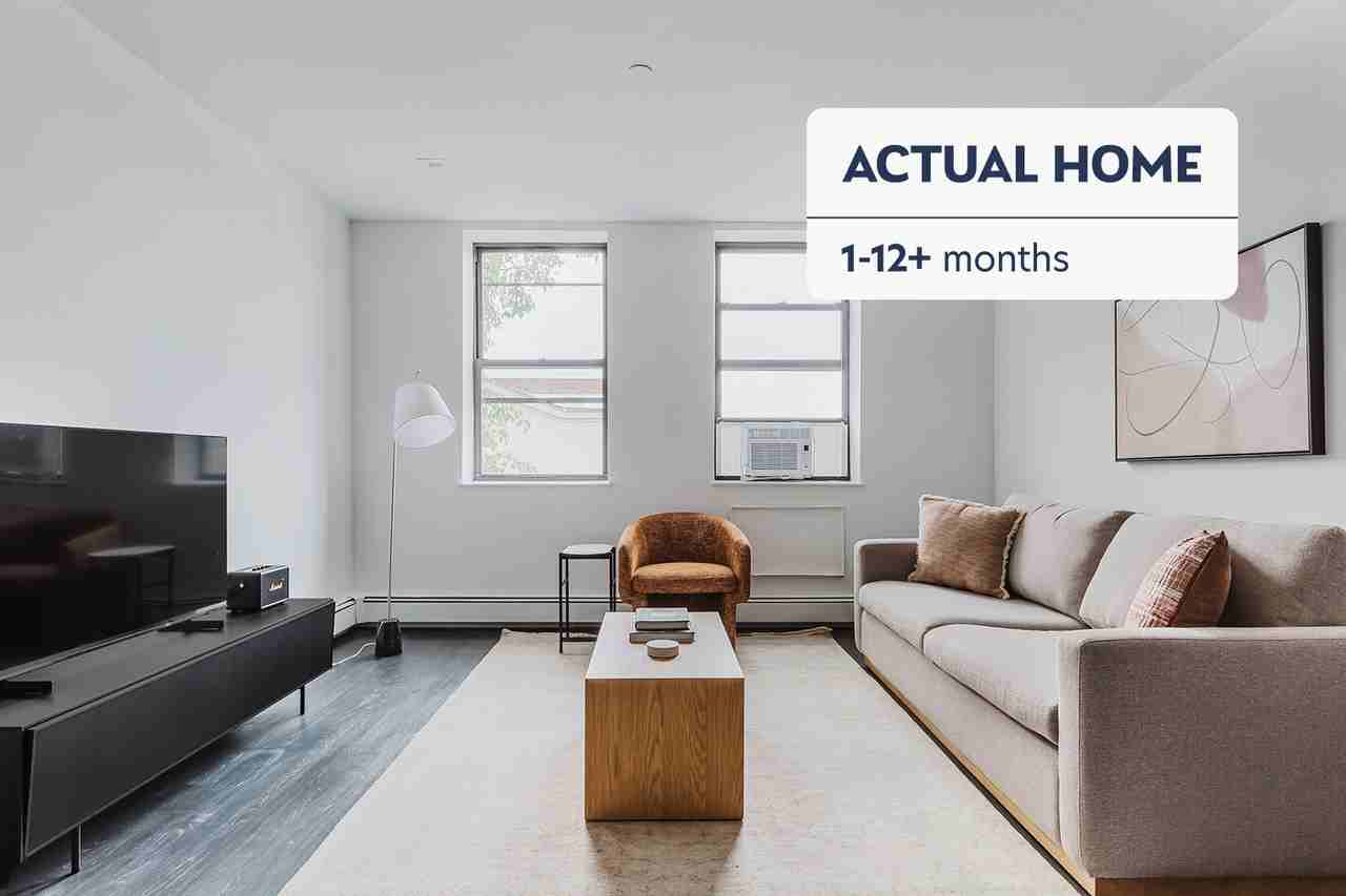 Listing photo 1 of 5