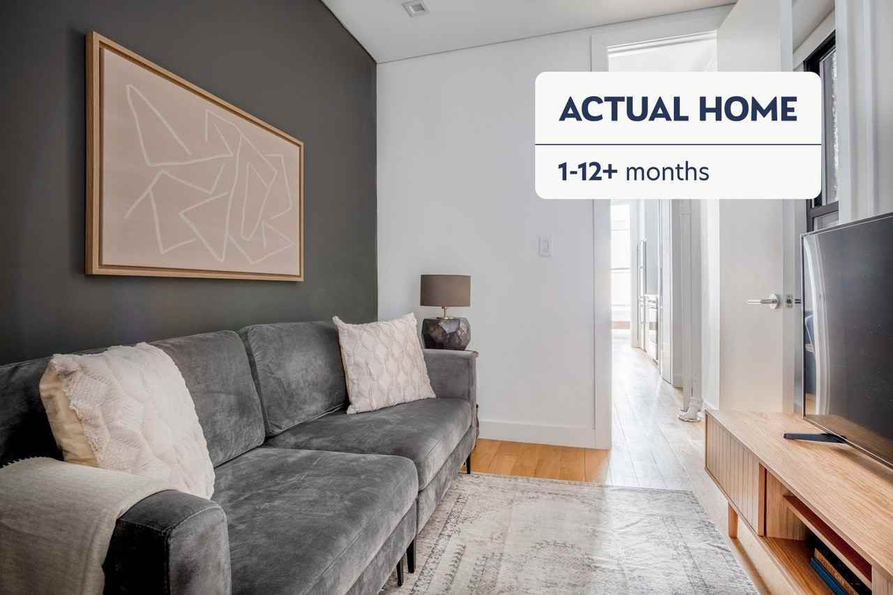 Listing photo 1 of 5