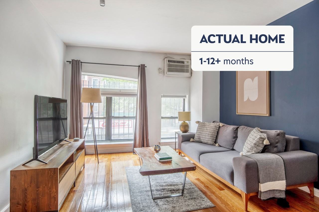 Listing photo 1 of 5