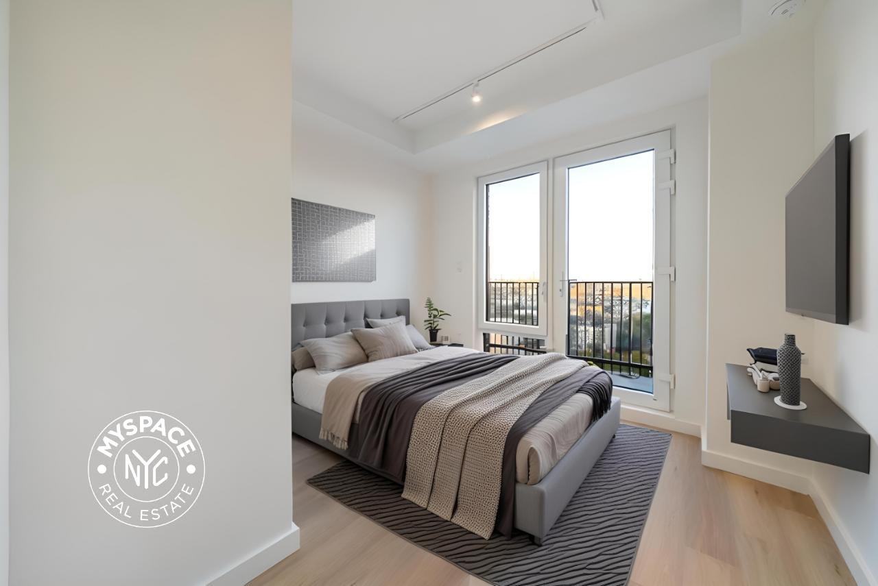 Listing photo 1 of 5