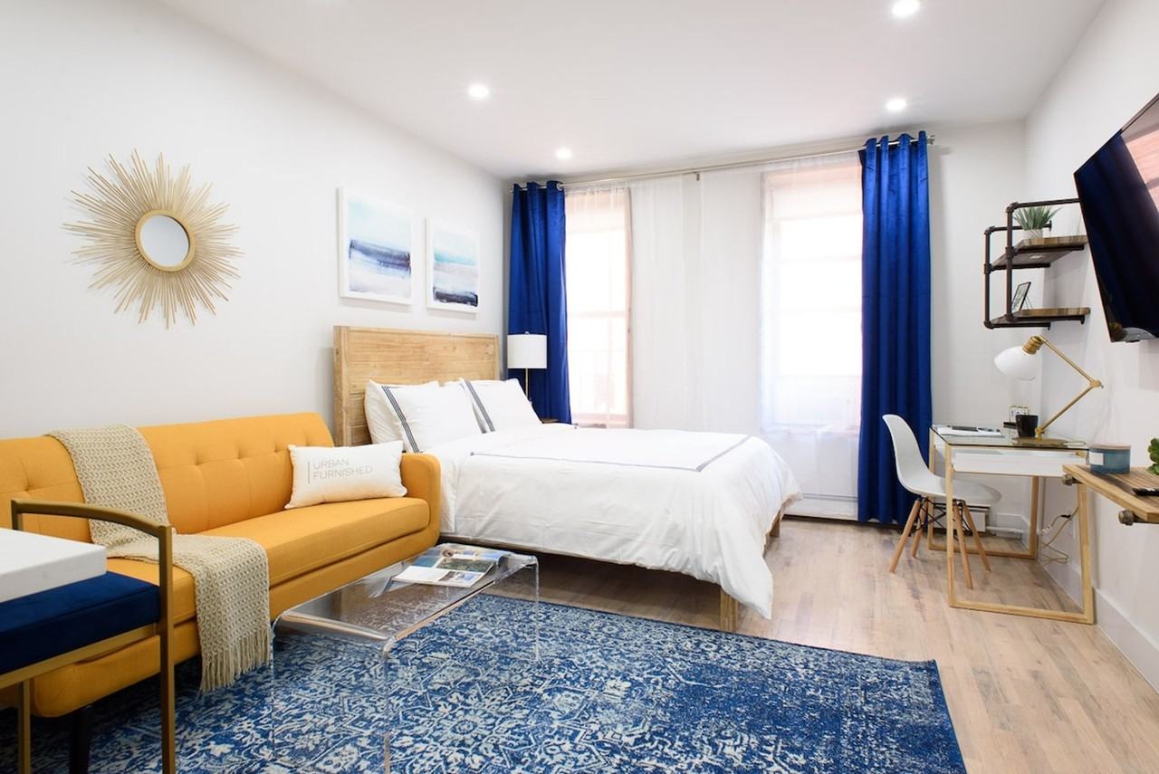 Listing photo 1 of 5