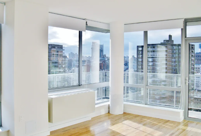 Listing photo 1 of 5