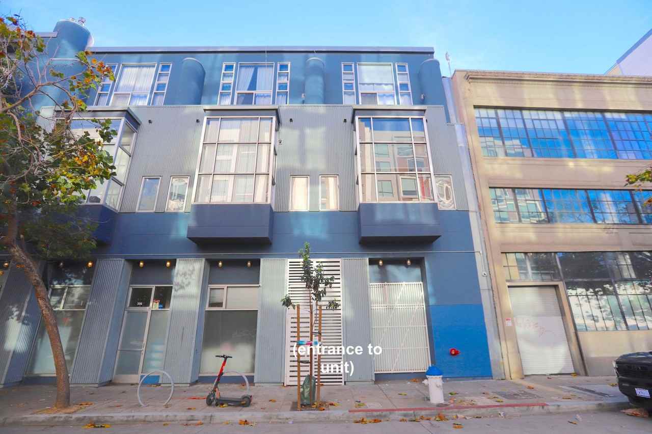 Listing photo 1 of 5