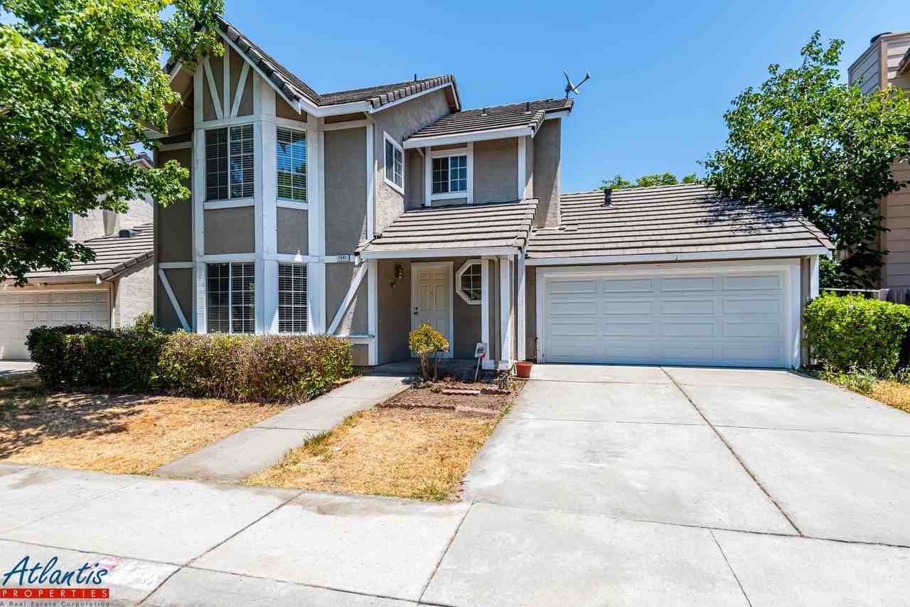 Listing photo 1 of 5