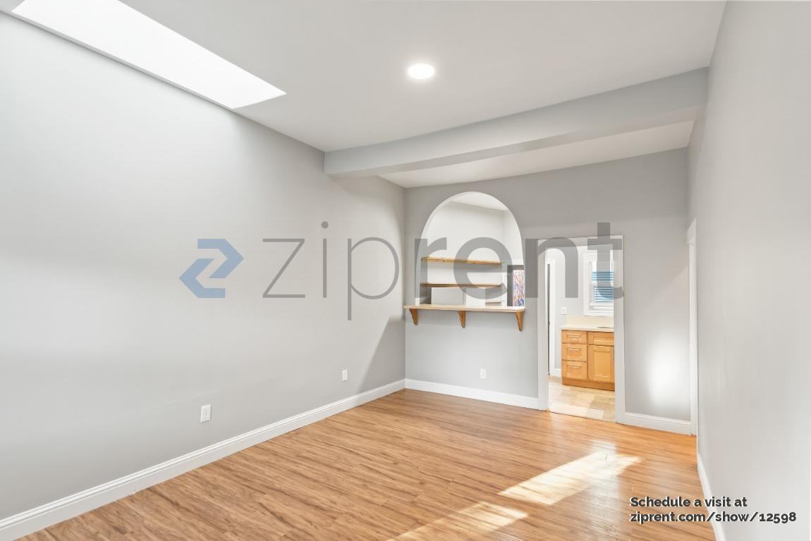 Listing photo 1 of 5